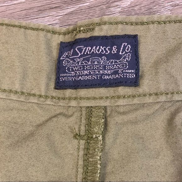 Levi’s | Green 100% Cotton Shorts - Picture 3 of 4